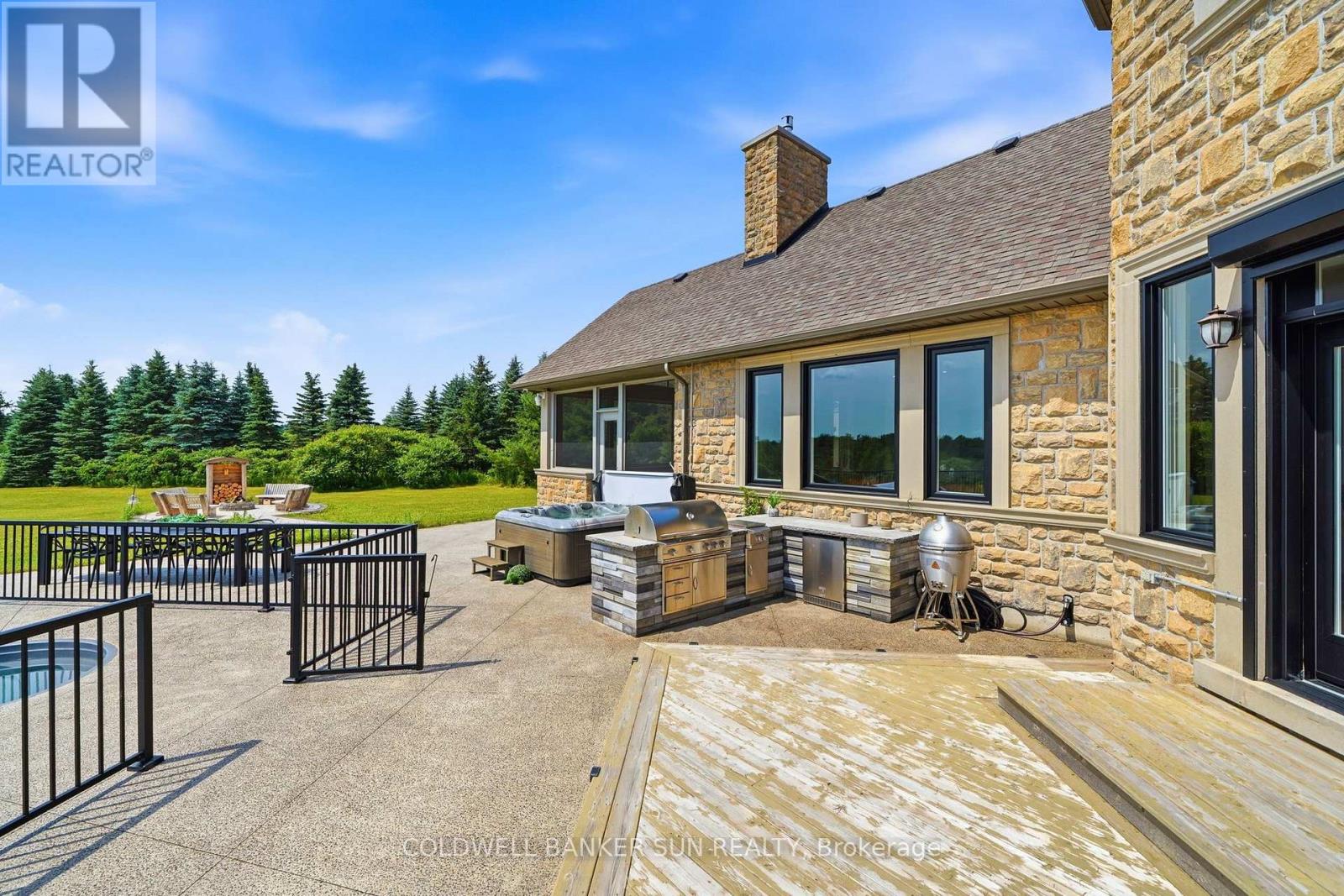 761 FOSTER DRIVE - 45