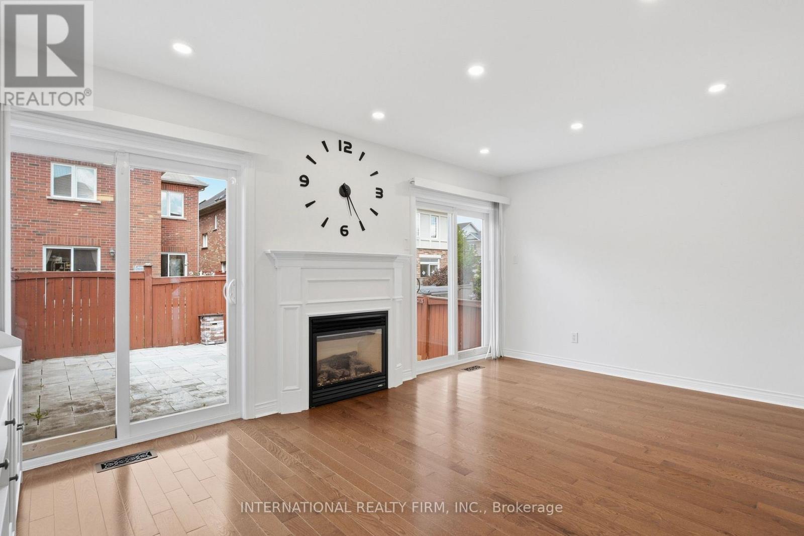 68 OLD ORCHARD CRESCENT - Image 7