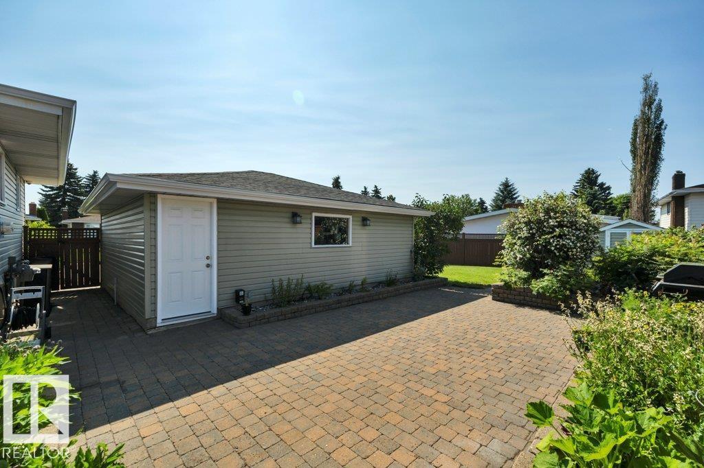 6960 21 AV NW - 59