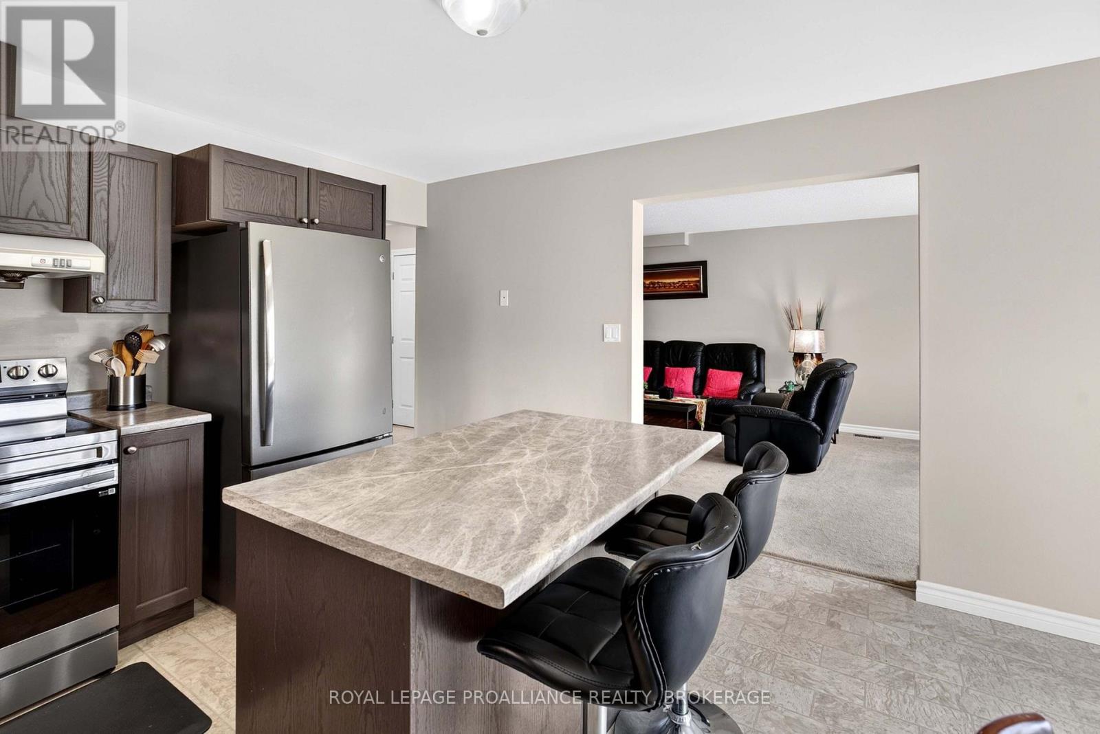 1447 HANOVER DRIVE - 15