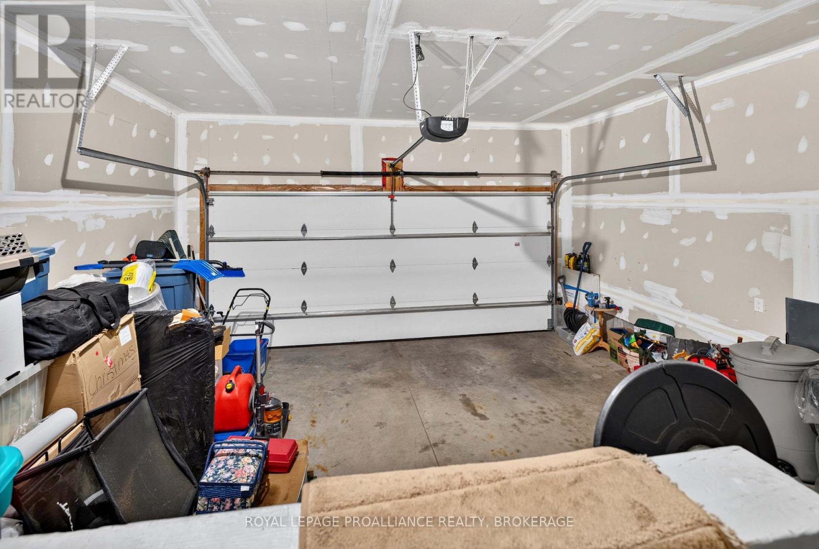 1447 HANOVER DRIVE - 30