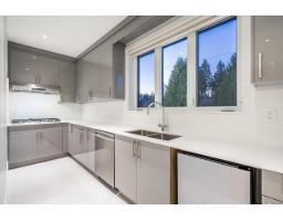 13528 14 Avenue, Surrey, BC V4A5H5 Photo 10
