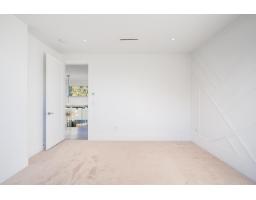 13528 14 Avenue, Surrey, BC V4A5H5 Photo 14