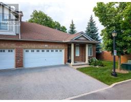 1 - 5595 DRUMMOND ROAD