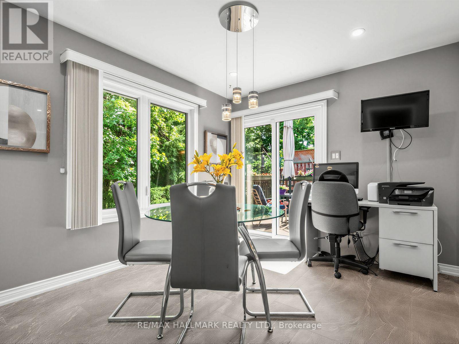 185 AURORA HEIGHTS DRIVE - Image 14