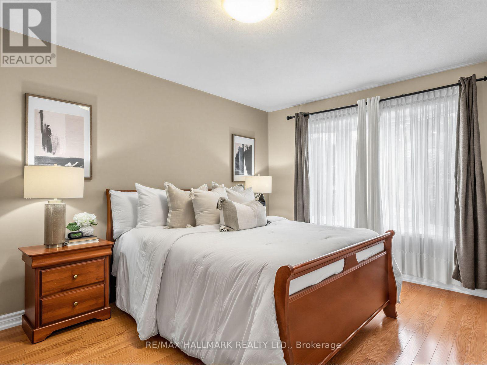 185 AURORA HEIGHTS DRIVE - Image 21