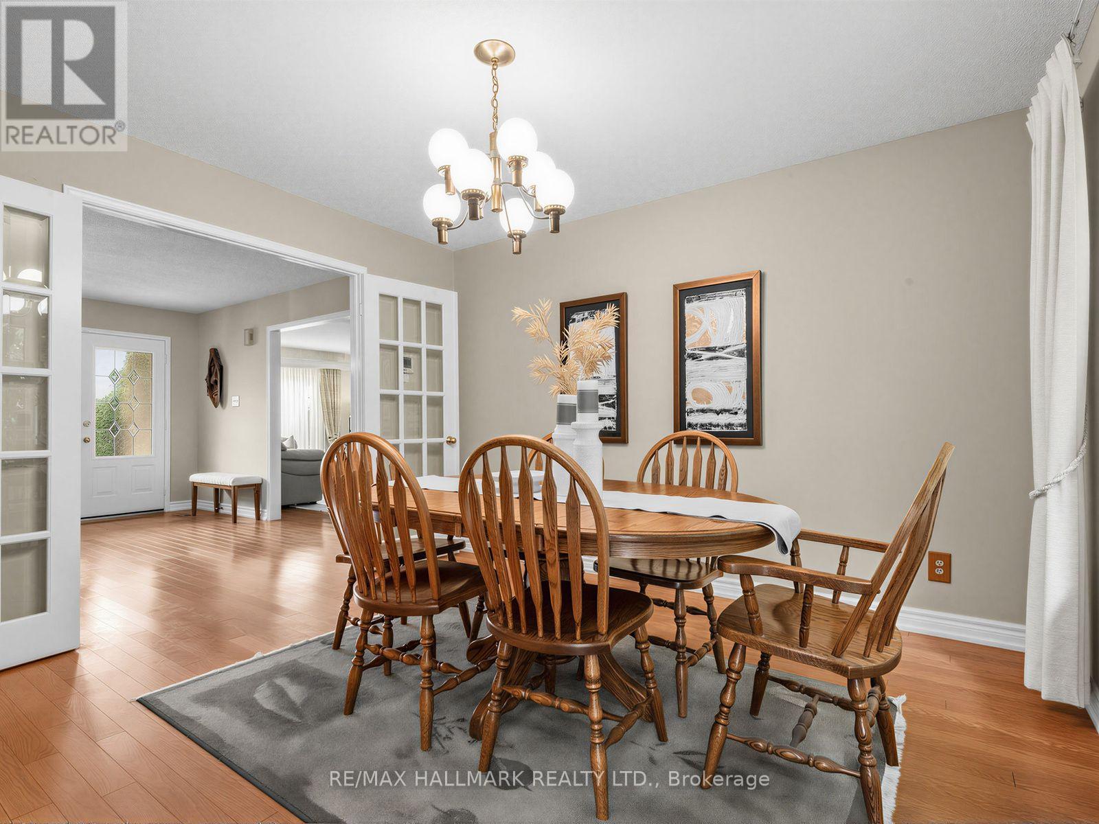 185 AURORA HEIGHTS DRIVE - Image 8
