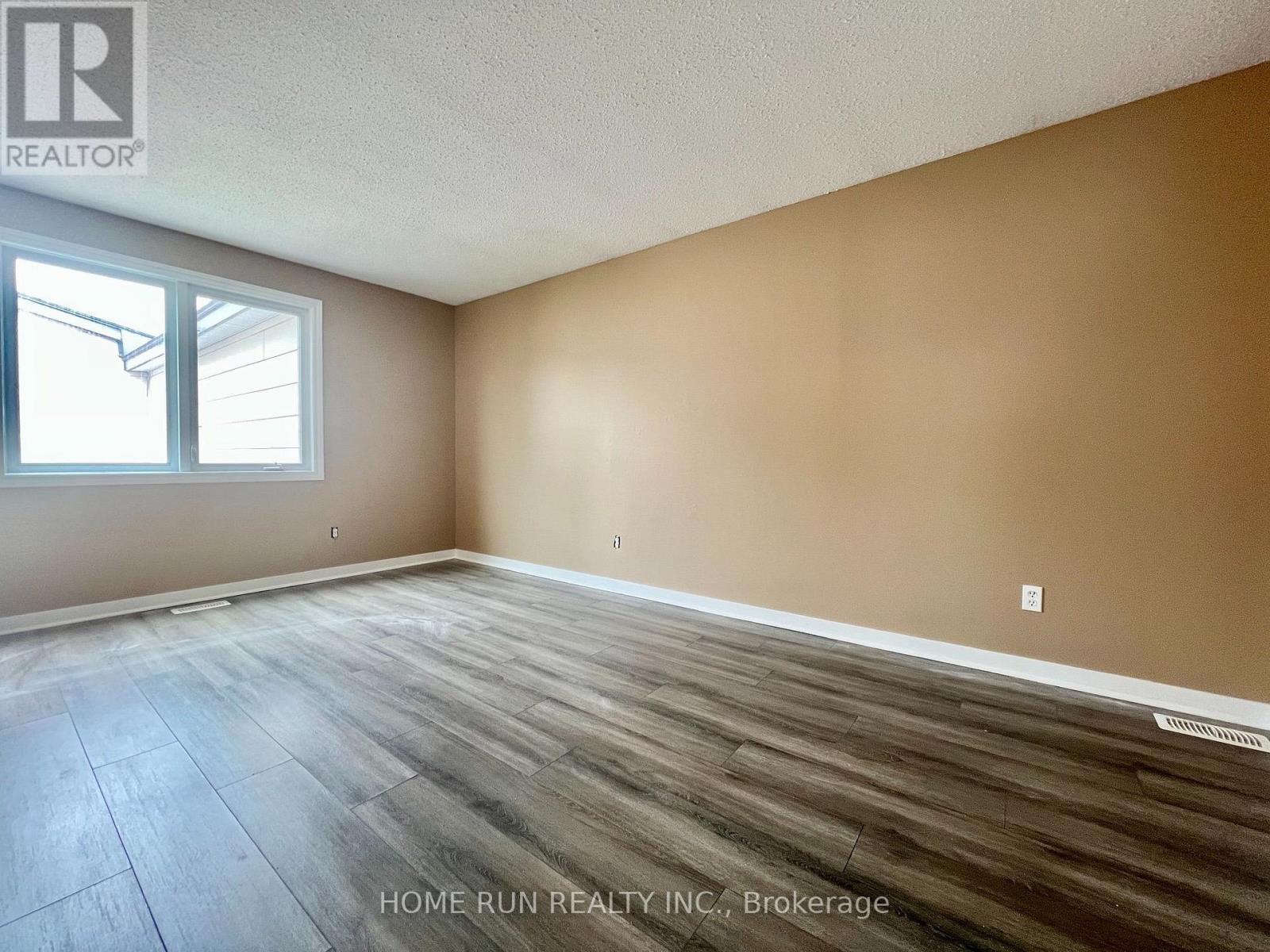 #42 3240 SOUTHGATE ROAD - 13