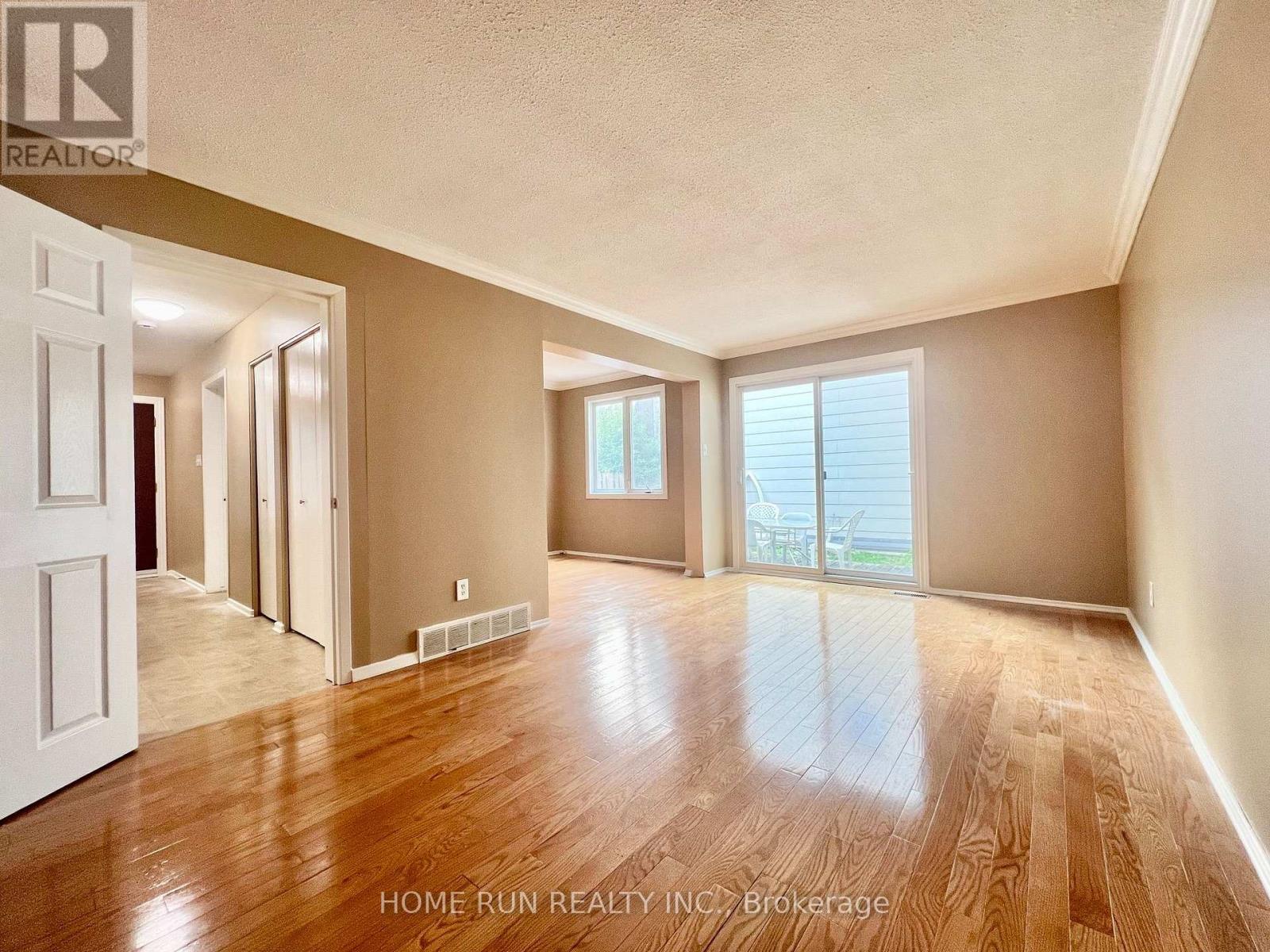 #42 3240 SOUTHGATE ROAD - 4