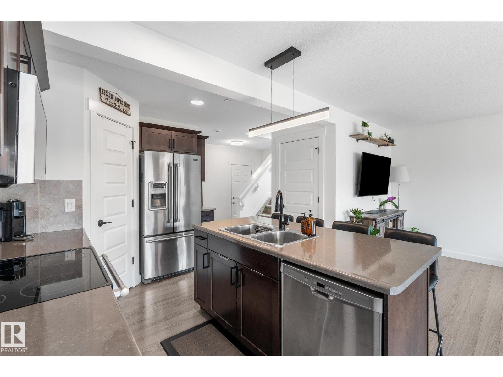 148 BRICKYARD PL - 15