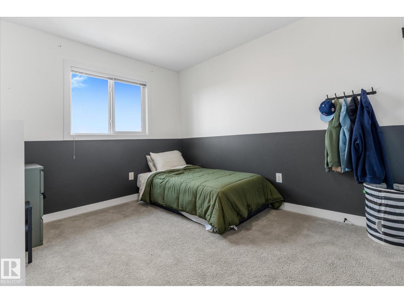 148 BRICKYARD PL - 32