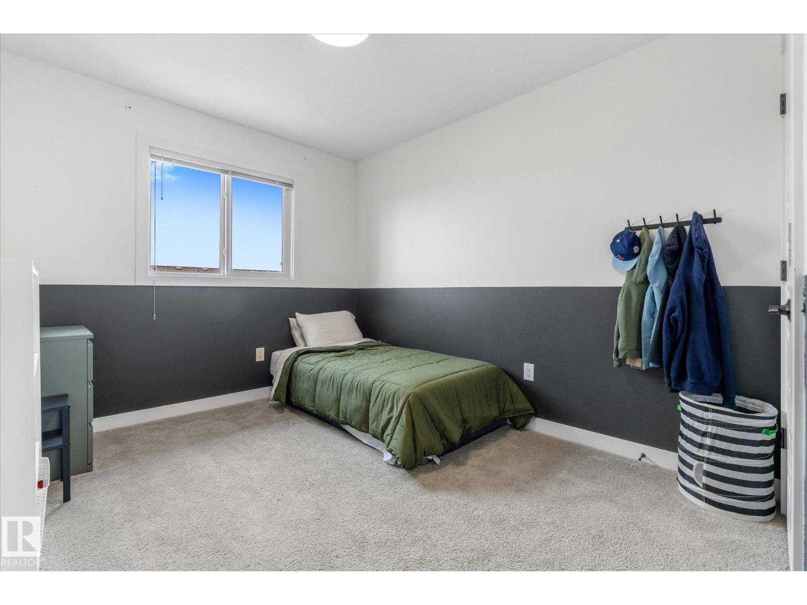 148 BRICKYARD PL - 33