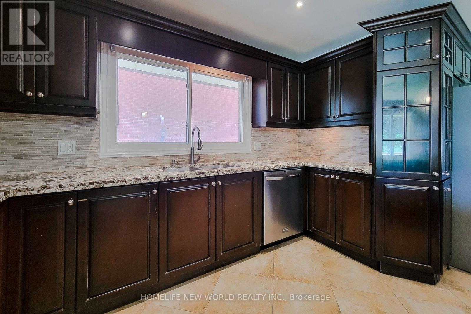 138 RIFLE RANGE ROAD - 11