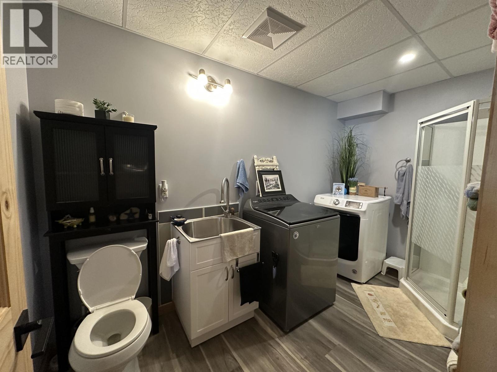 8363 252 ROAD - 12