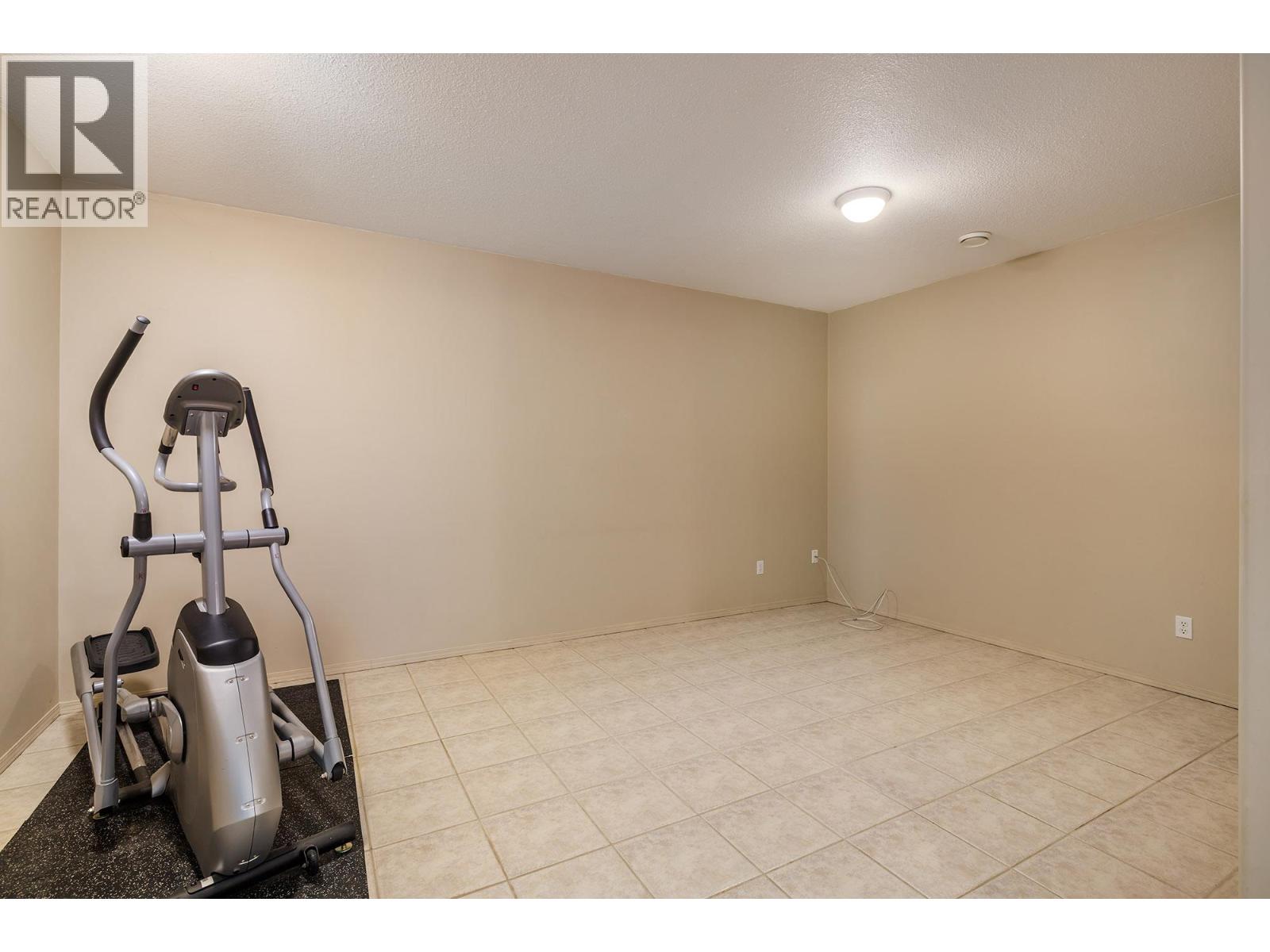#24 2325 Silver Place Lot# 24 - 24