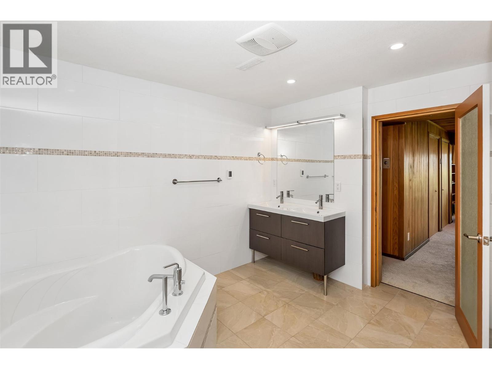 460 Crestview Drive - 45