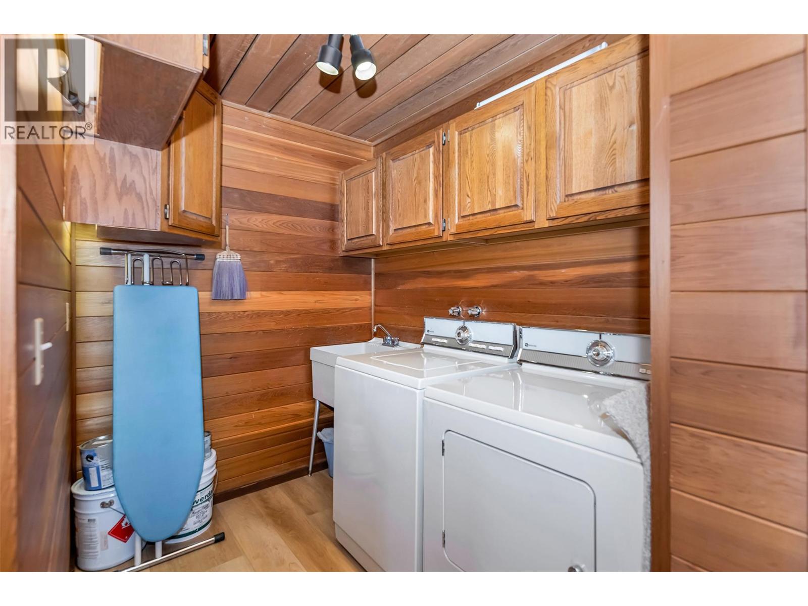 460 Crestview Drive - 61