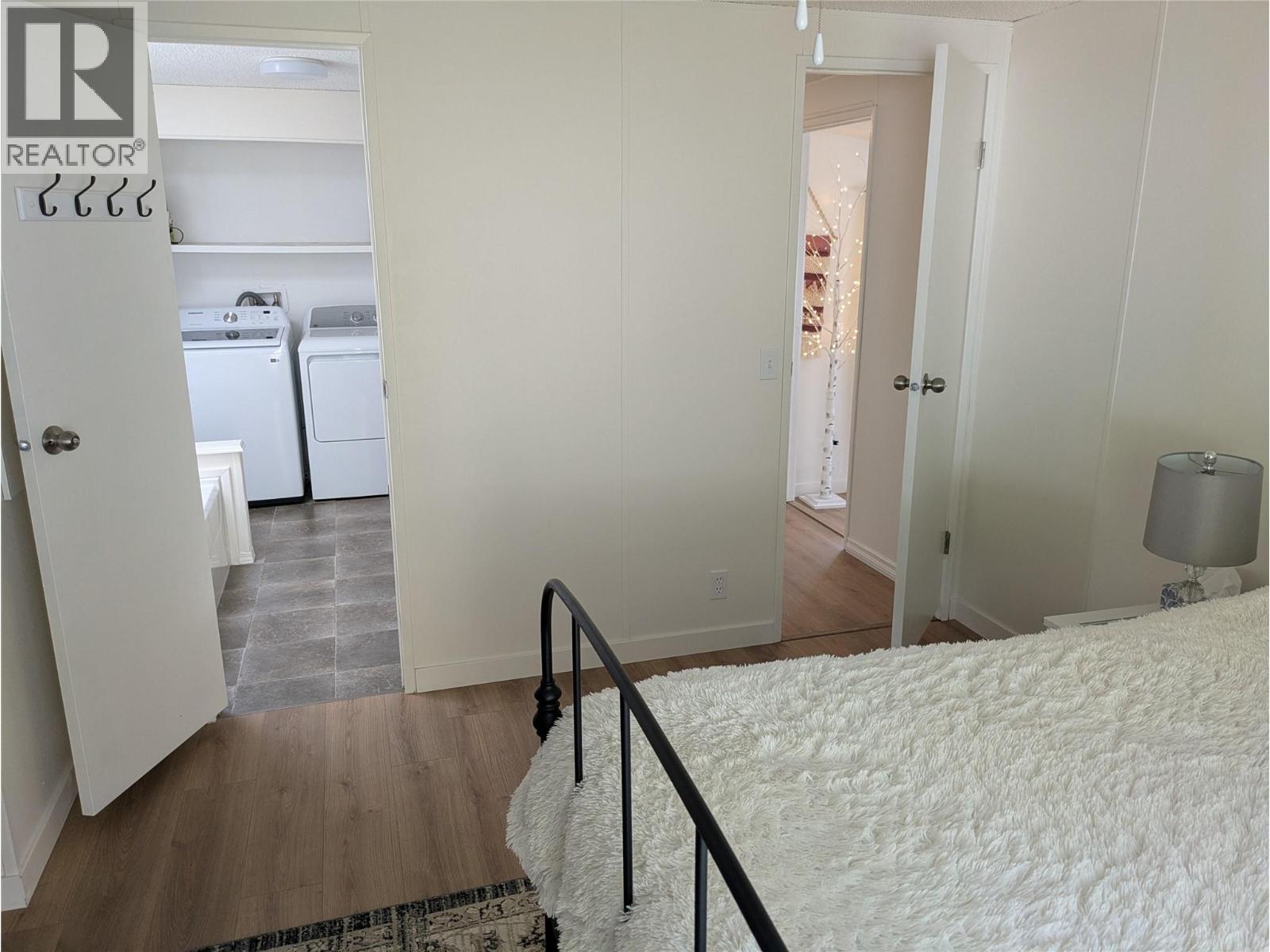 #54 1850 Shannon Lake Road - 32