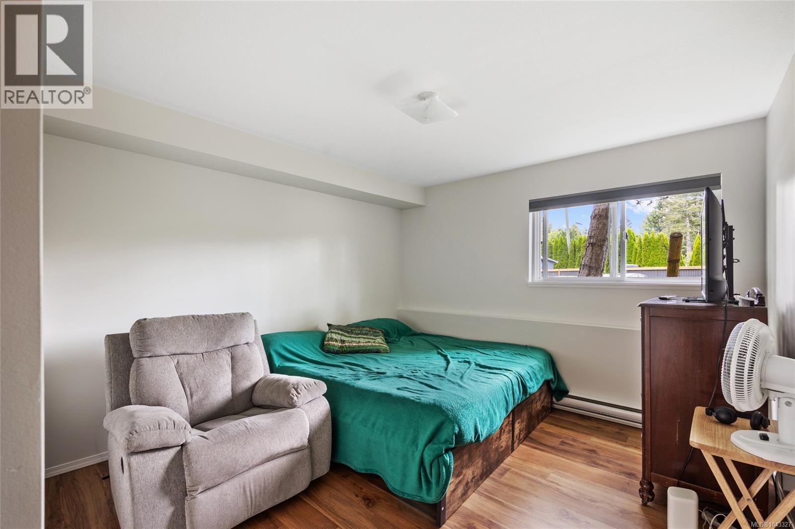 #103 1355 Cumberland Rd - 18