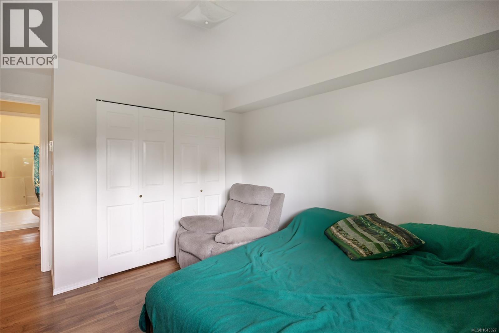 #103 1355 Cumberland Rd - 19