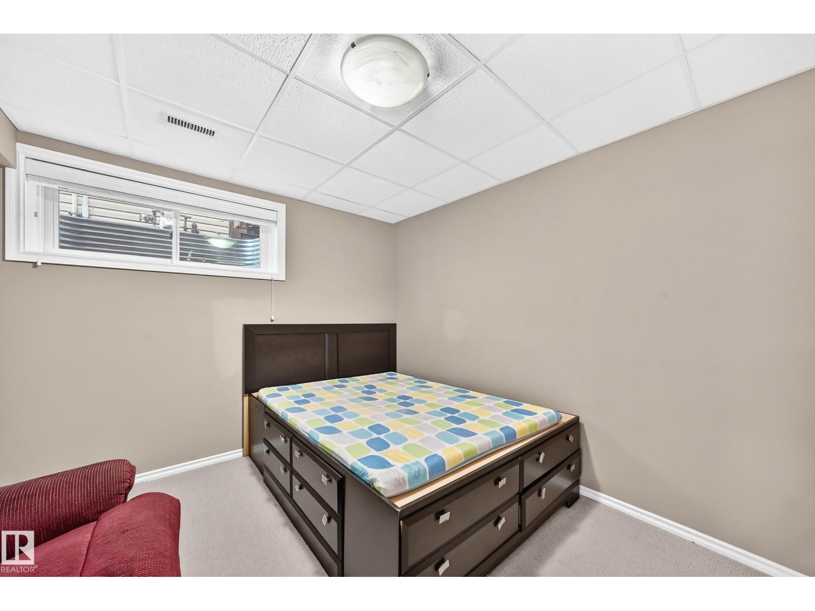 369 Brintnell BV NW NW - 35