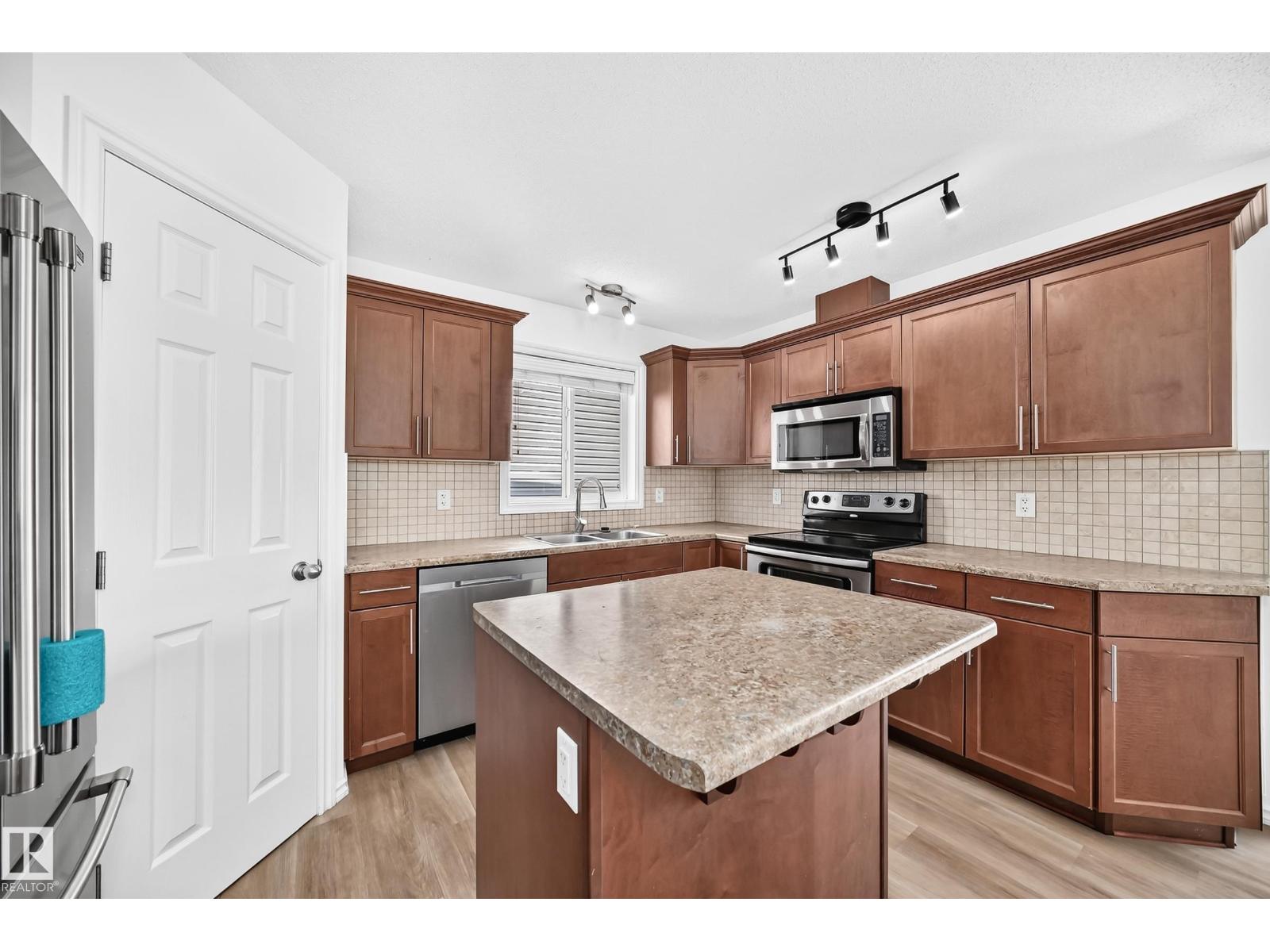 369 Brintnell BV NW NW - 5