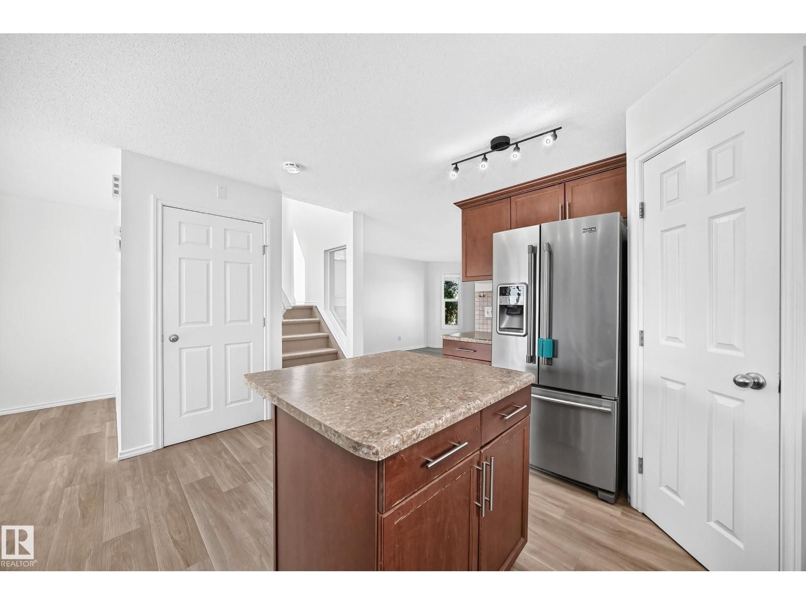 369 Brintnell BV NW NW - 7