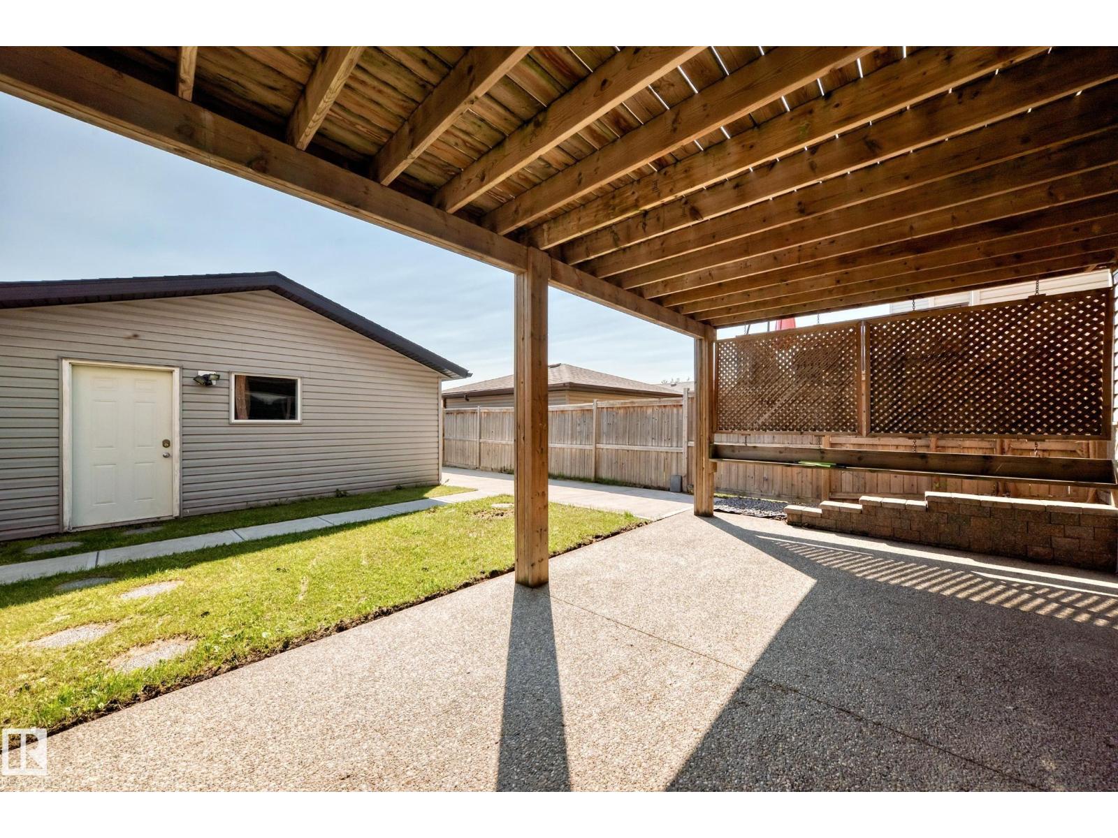 369 Brintnell BV NW NW - 33