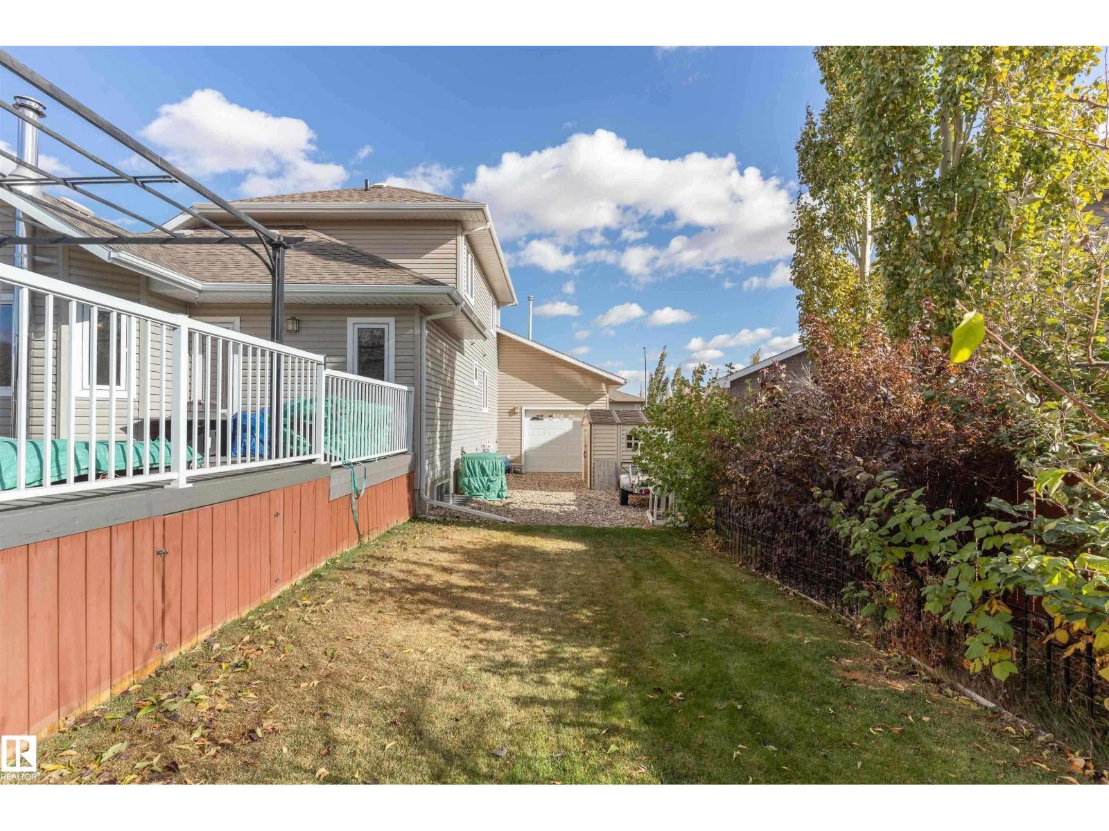3712 69 ST - 53