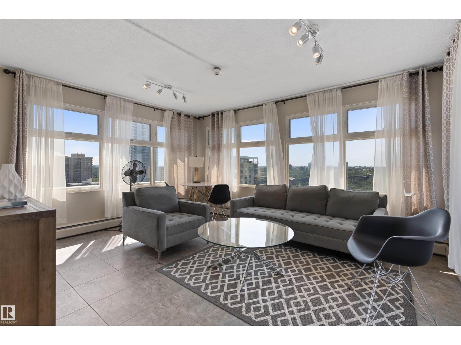 #705 9816 112 ST NW - 18