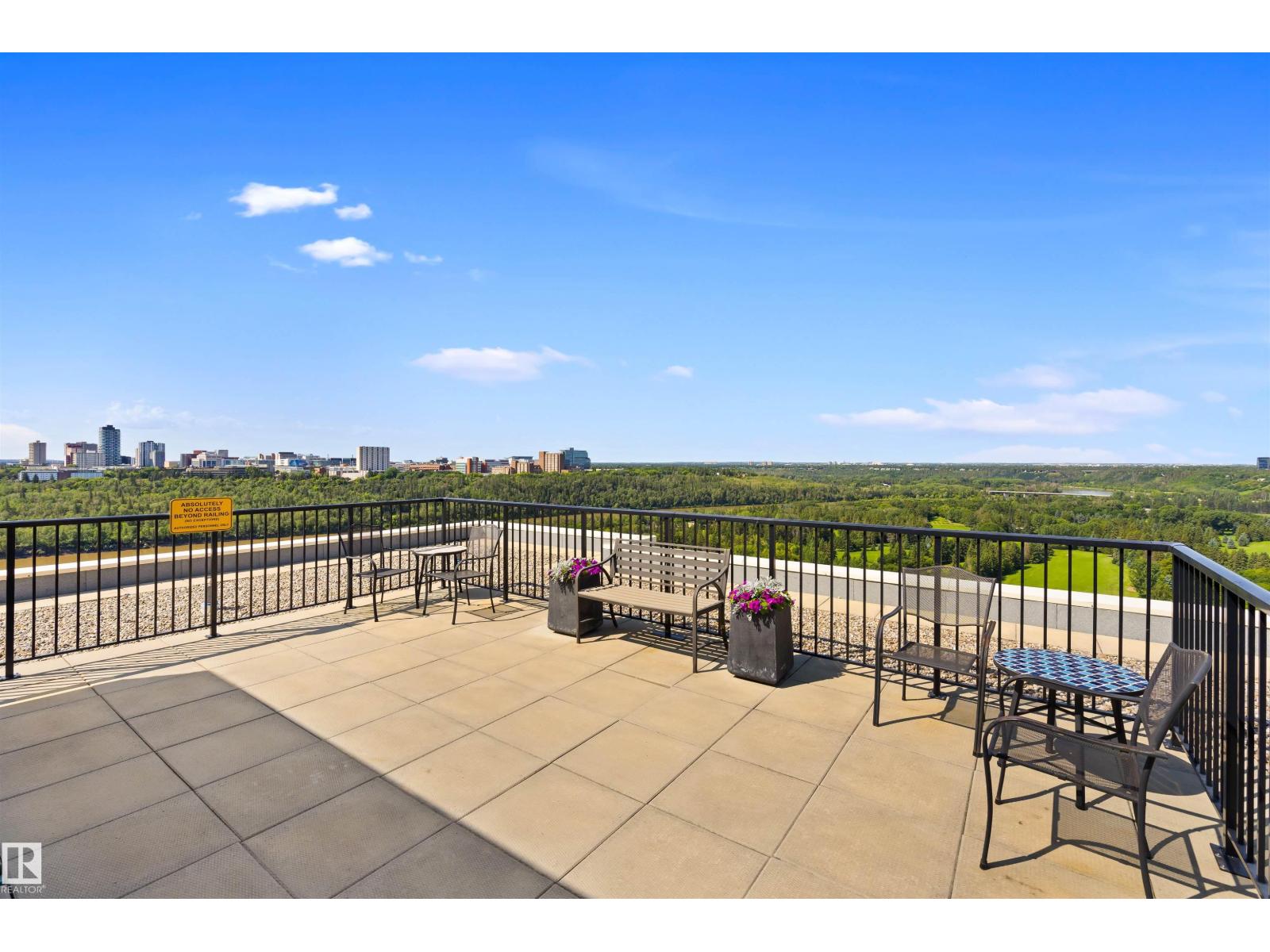 #705 9816 112 ST NW - 23