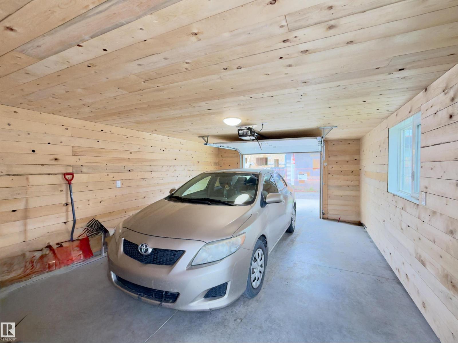 12914 68 ST NW - 14