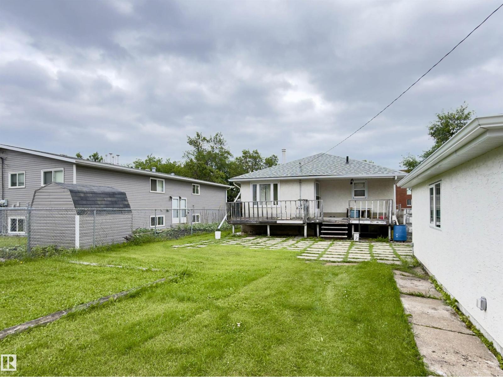 12914 68 ST NW - 11