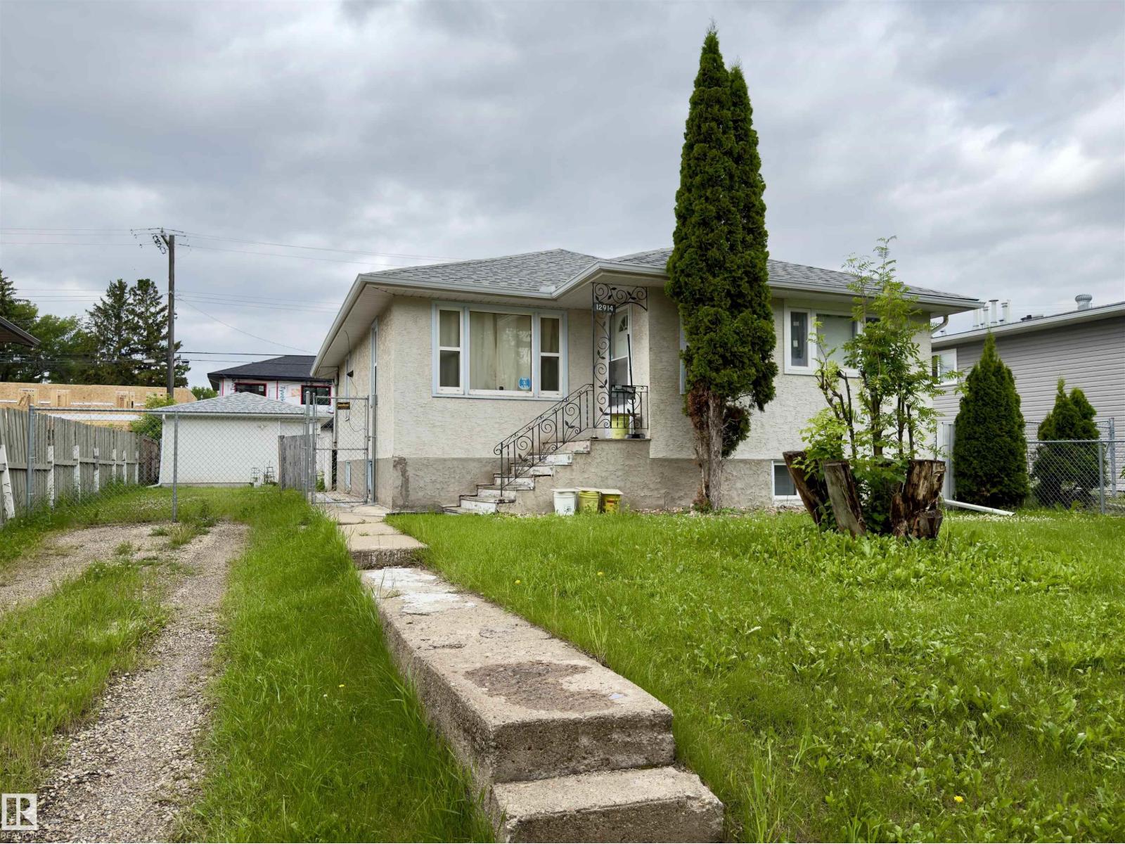 12914 68 ST NW - 4