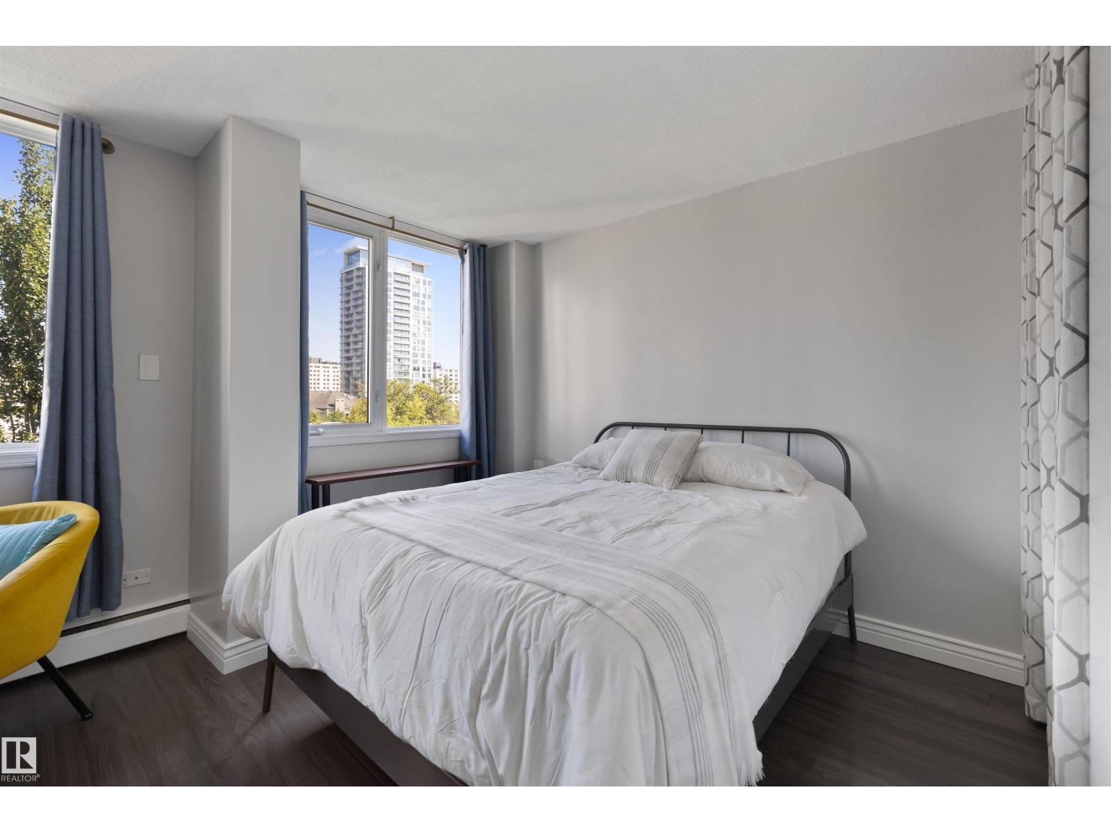 #705 9816 112 ST NW - 13