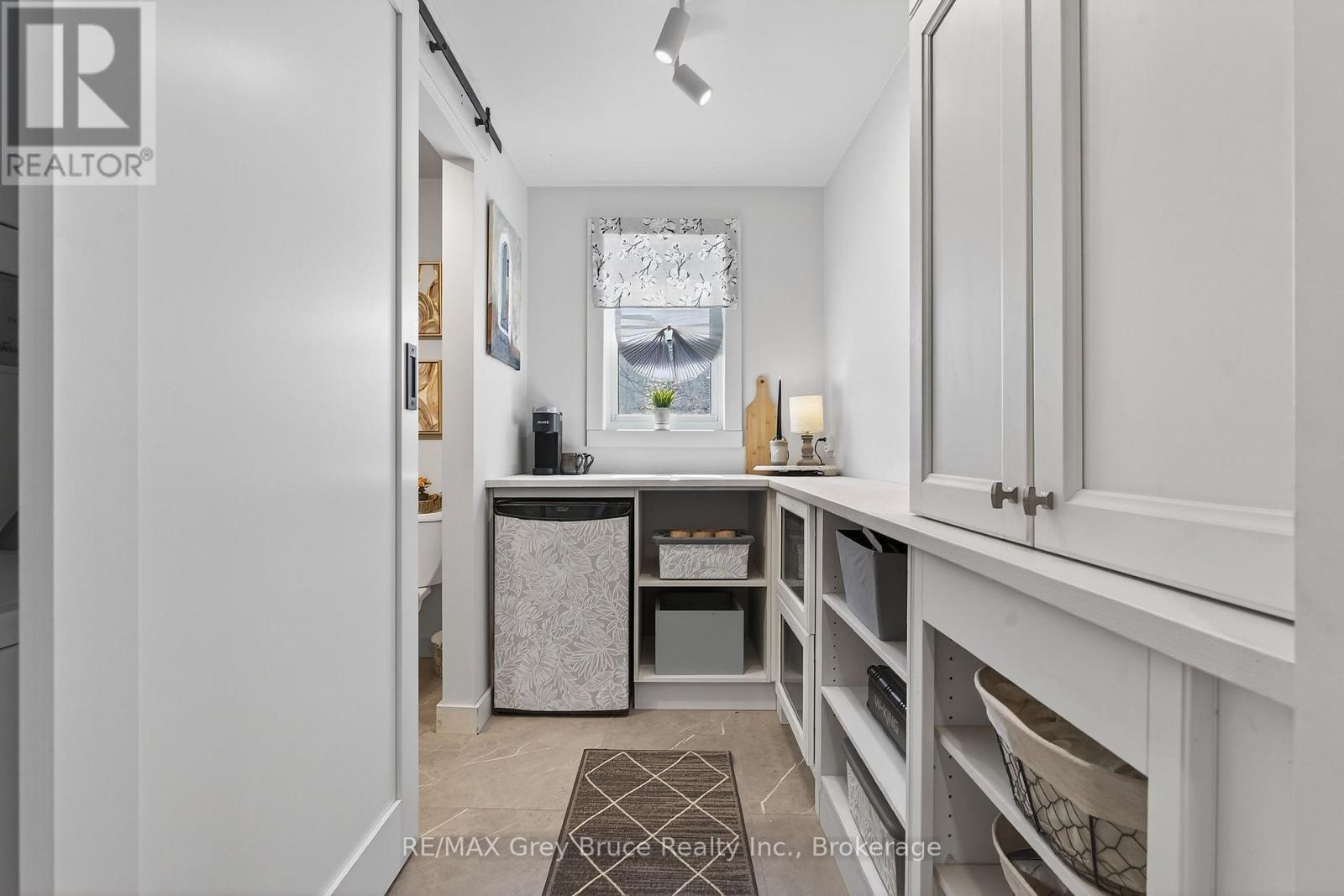 283 MARGARET STREET - 10