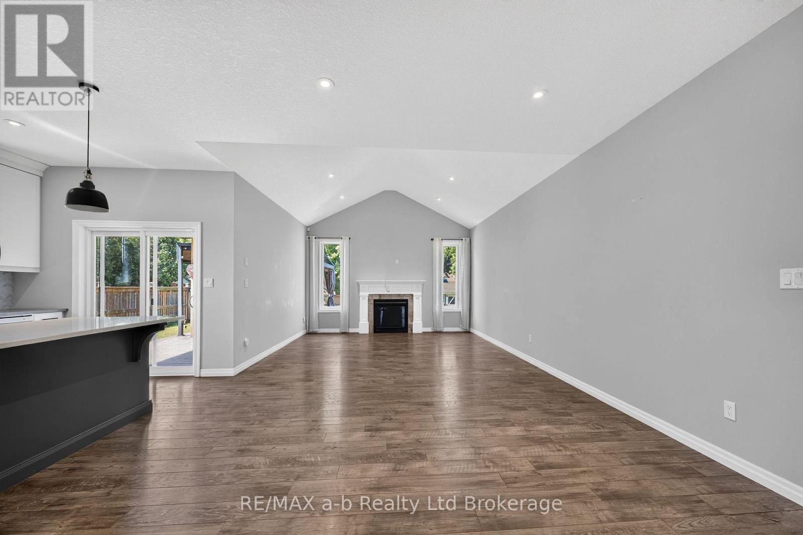 241 WILSON AVENUE - 13