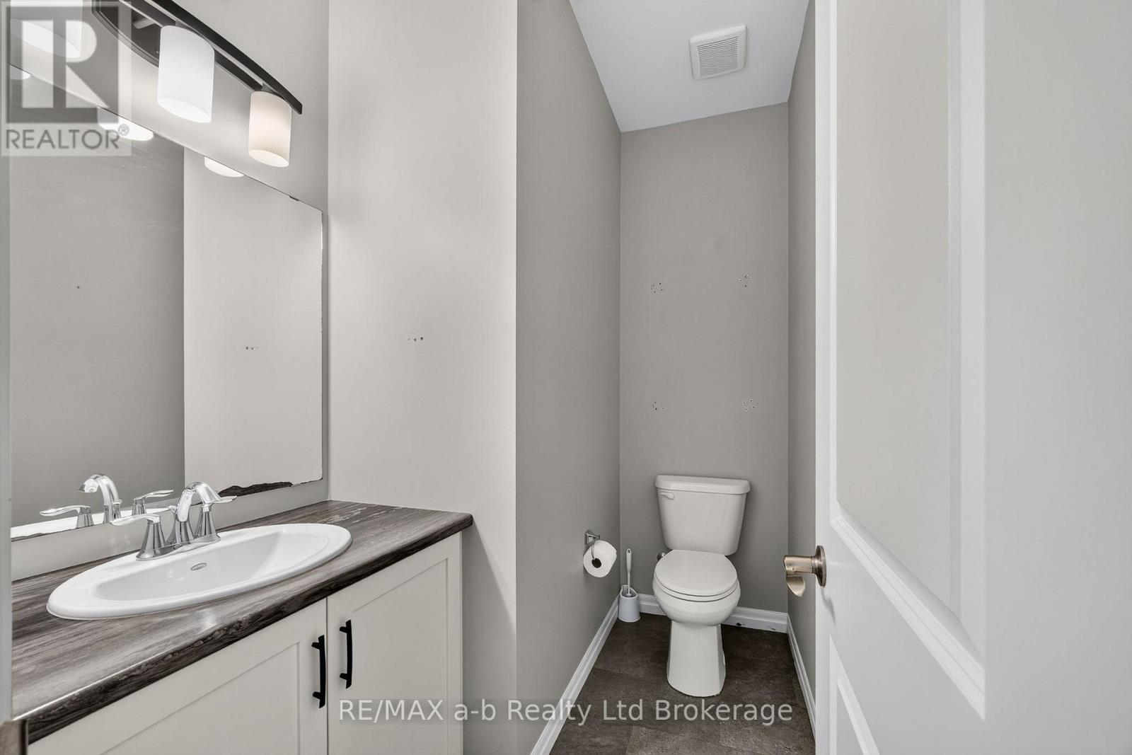 241 WILSON AVENUE - 16