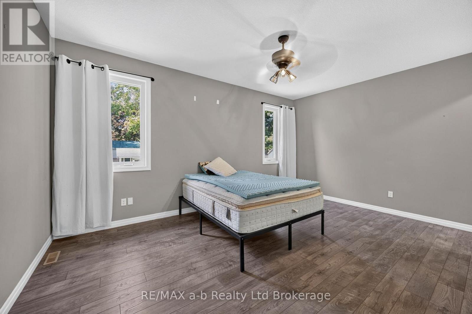 241 WILSON AVENUE - 18