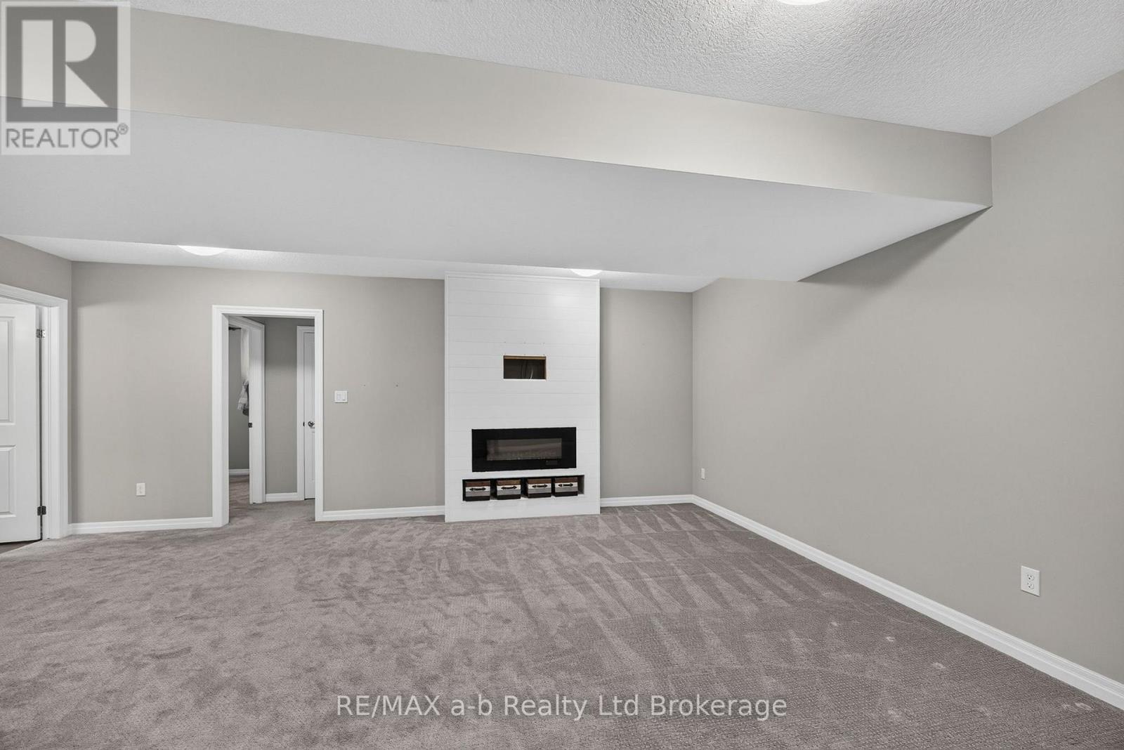241 WILSON AVENUE - 21