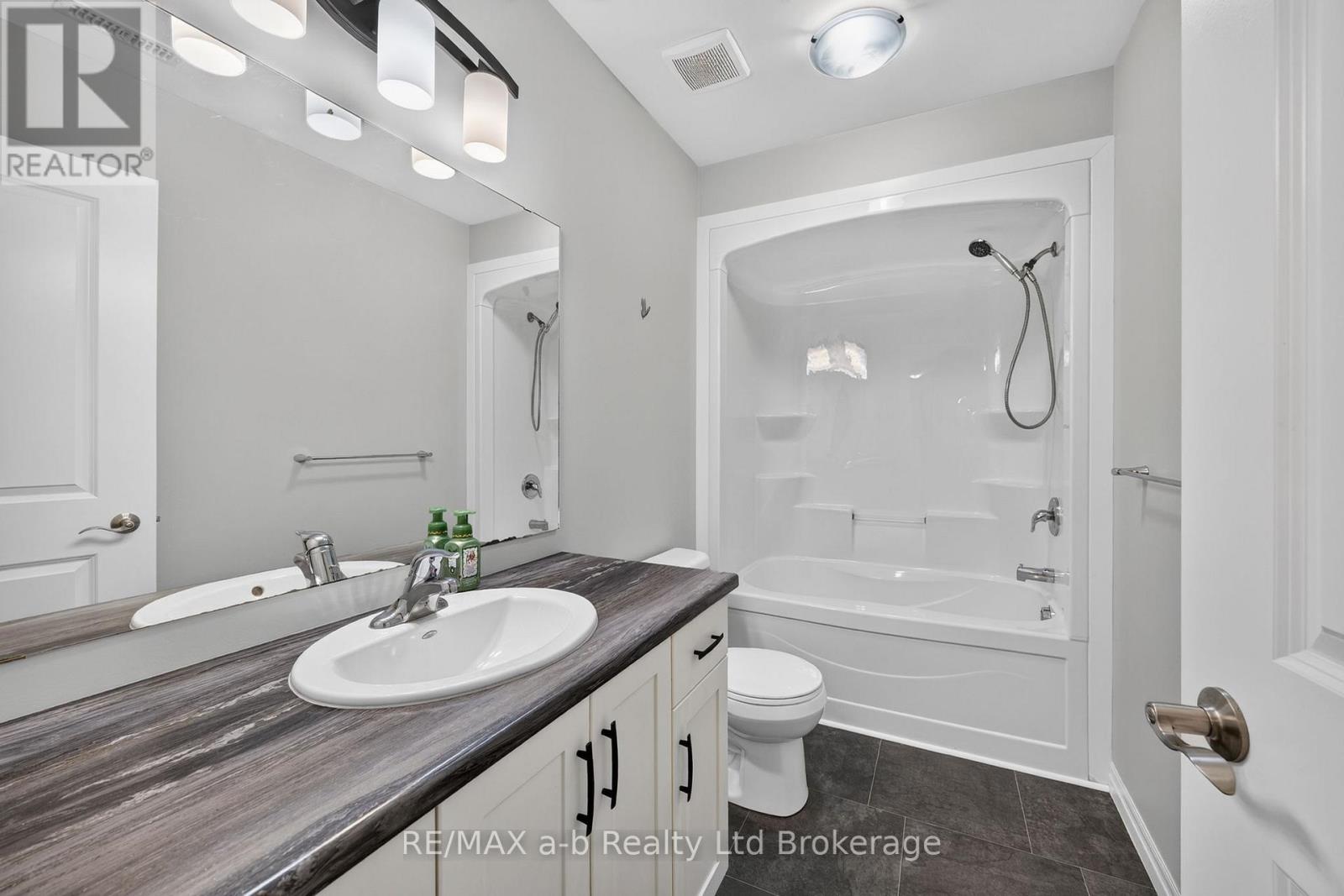 241 WILSON AVENUE - 23