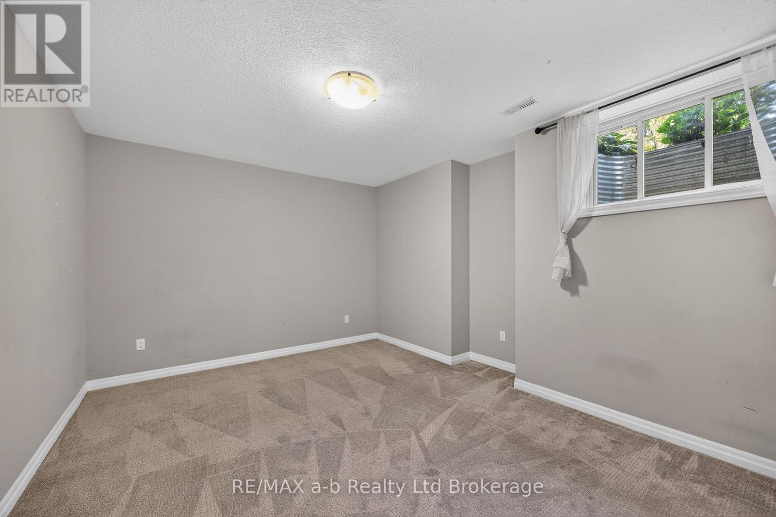 241 WILSON AVENUE - 25
