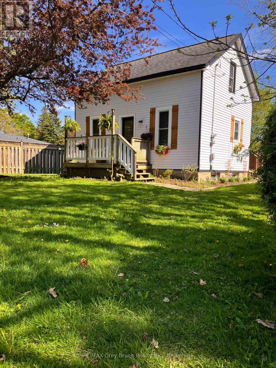 283 MARGARET STREET - 25