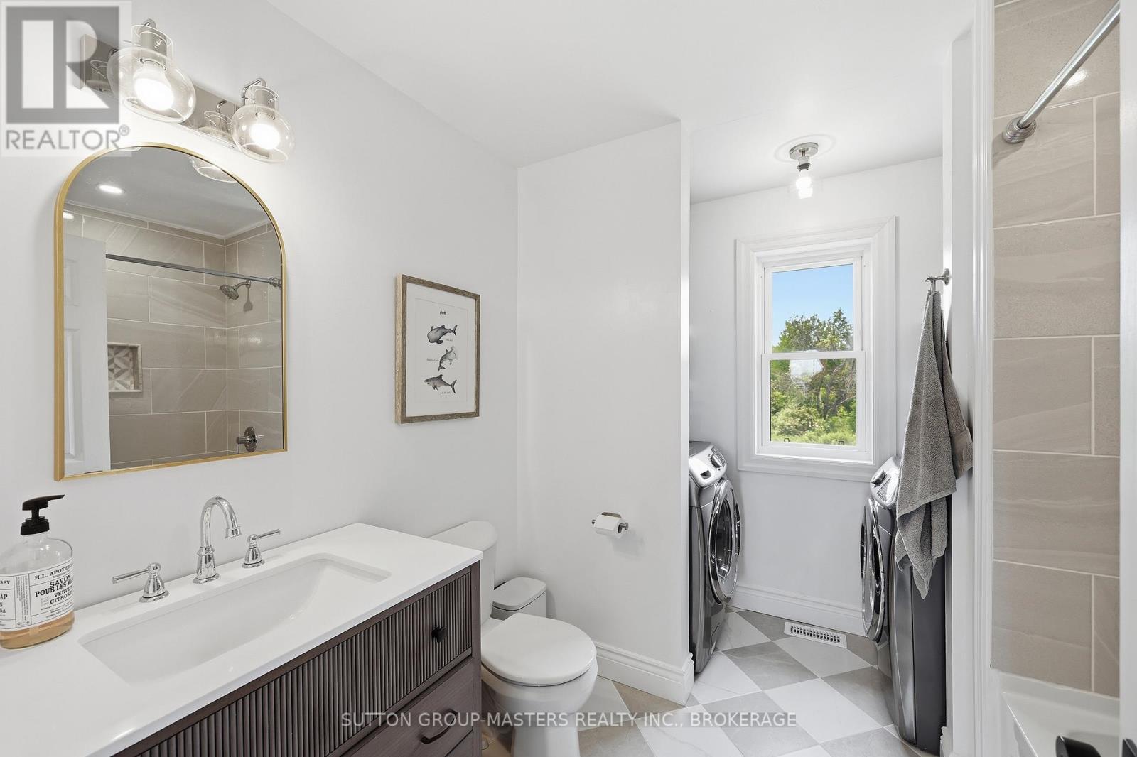 5052 BRADFORD ROAD - 32