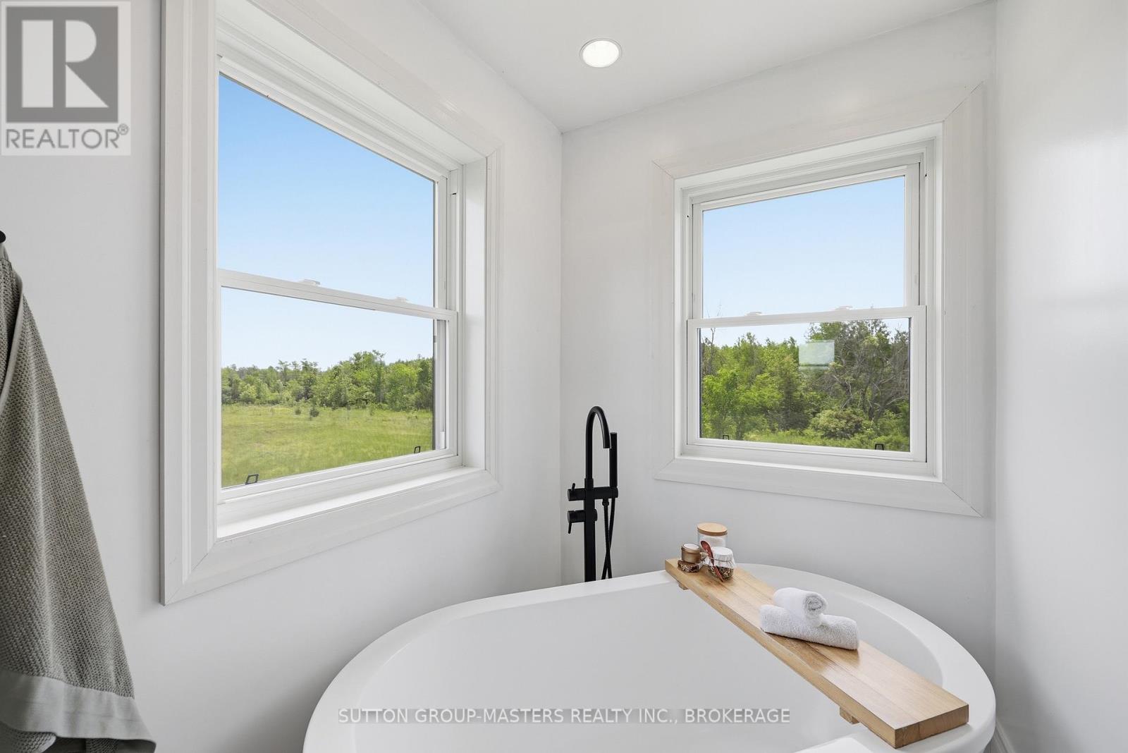 5052 BRADFORD ROAD - 38