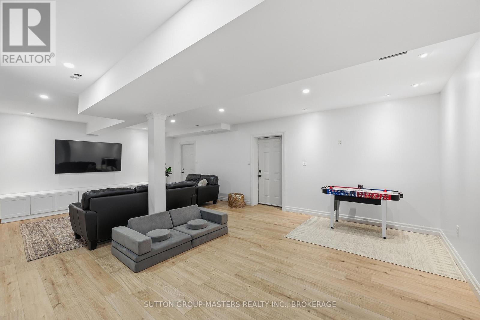 5052 BRADFORD ROAD - 42
