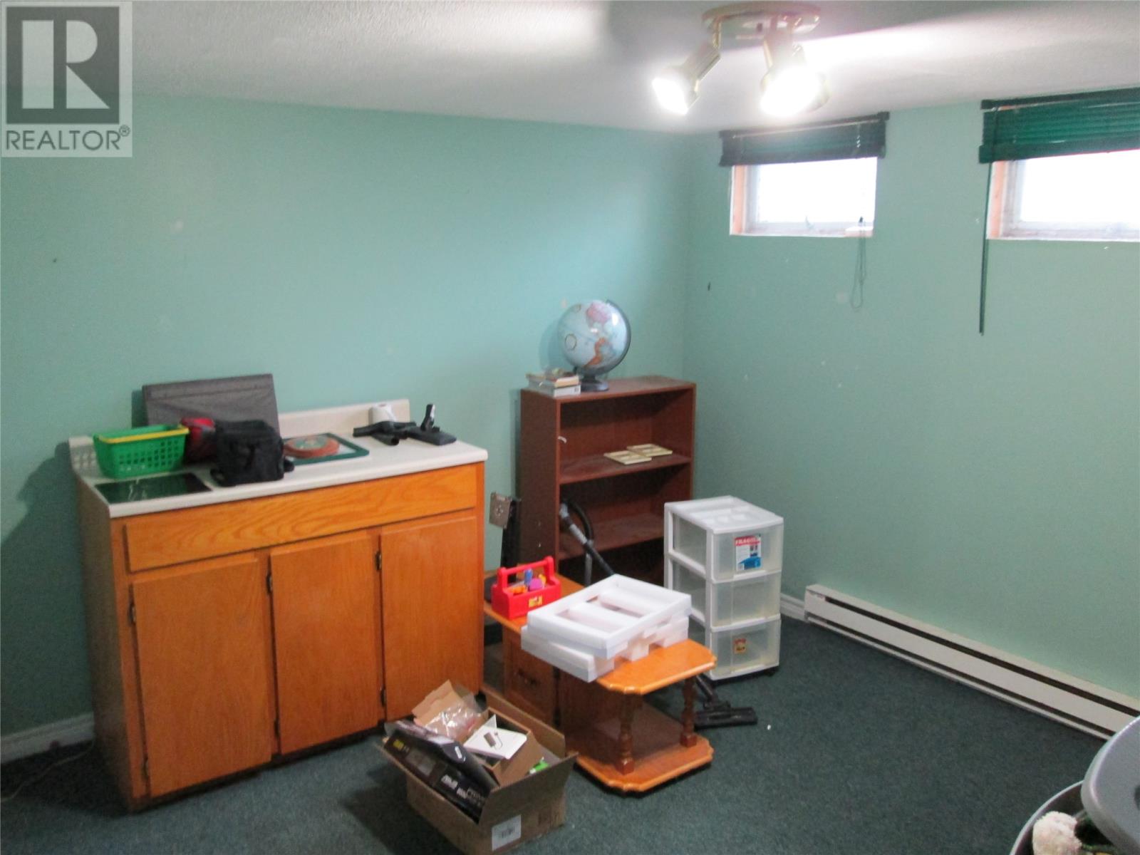 2 O'Neil Avenue - 18