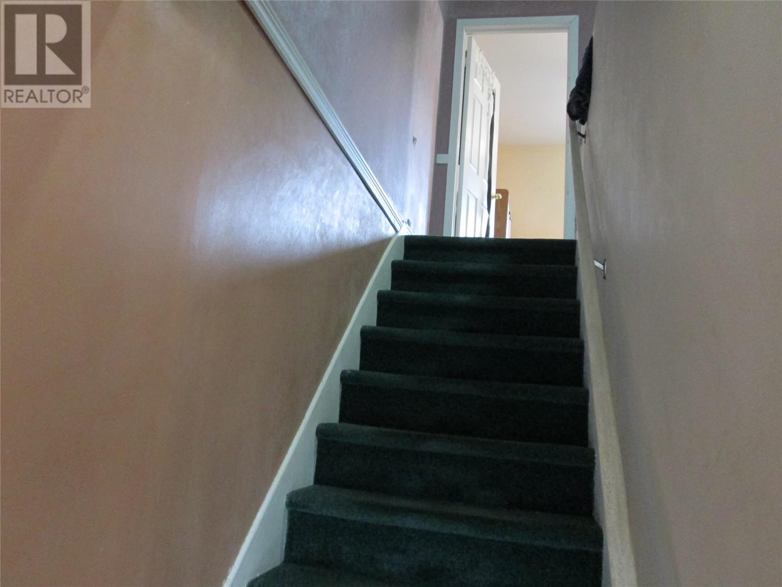 2 O'Neil Avenue - 12