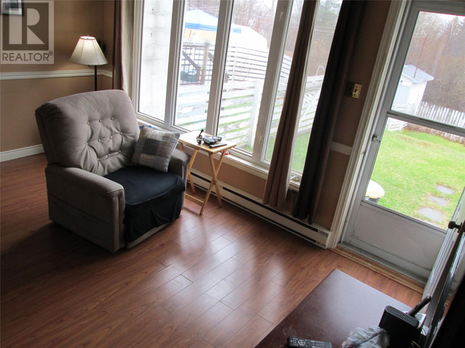 2 O'Neil Avenue - 11