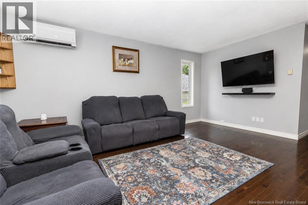 320 Sewell Street - Image 15